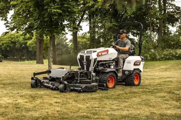 BOBCAT ARTICULATING TRACTORS